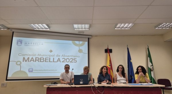 Marbella celebra su 19ª Comisión Municipal de Absentismo Escolar para reforzar las estrategias y la colaboración entre las instituciones