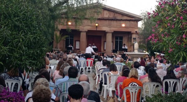 La Banda Municipal de Música ofrece un concierto especial en el Cementerio Inglés
