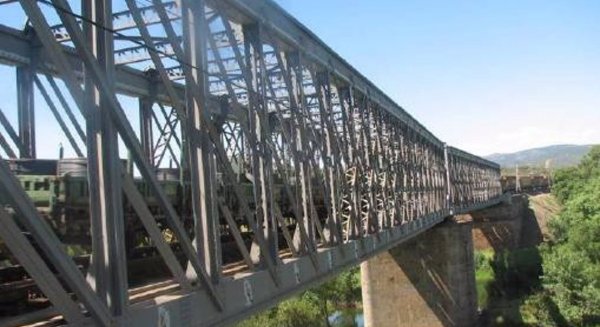 Transportes adjudica por 12,7 millones de euros la adaptación de 52 estructuras del  tramo Bobadilla-Santa Cruz de Mudela para el transporte de mercancías 