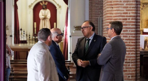 Inaugurada la nueva oficina de información turística en Canillas de Albaida para reforzar el turismo de interior e impulsar la economía rural