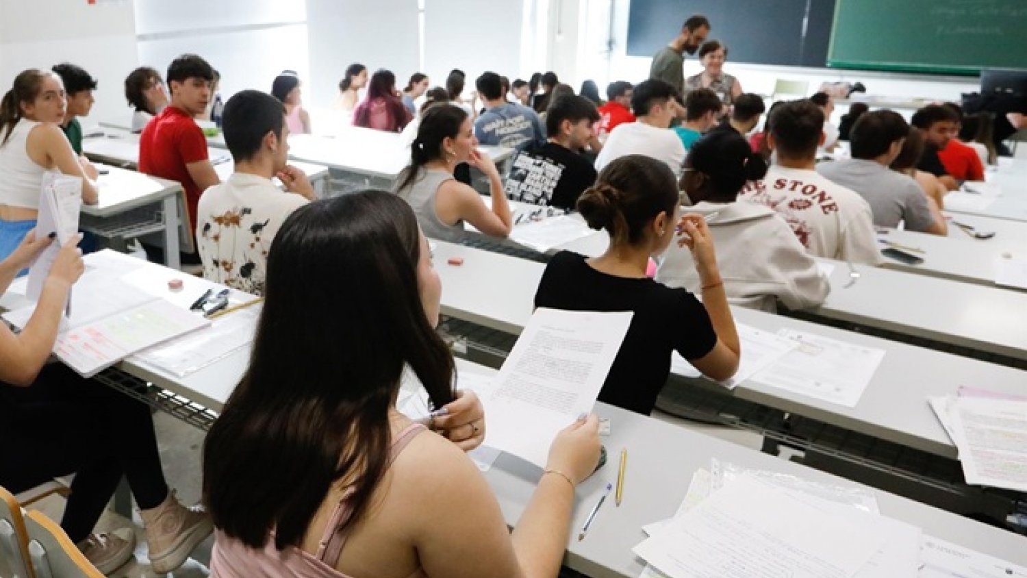 Más de 9000 estudiantes malagueños afrontan desde este martes la PAU en 16 sedes de toda la provincia
