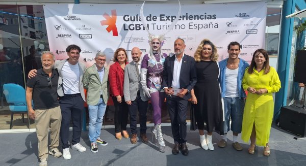 El Gobierno presenta en Torremolinos la financiación con 700.000 euros de la primera Guía de Experiencias Turísticas LGTBI