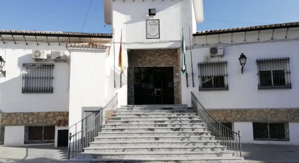 El PSOE condena al Ayuntamiento de Cuevas de San Marcos (PP) por vulnerar los derechos fundamentales de la oposición