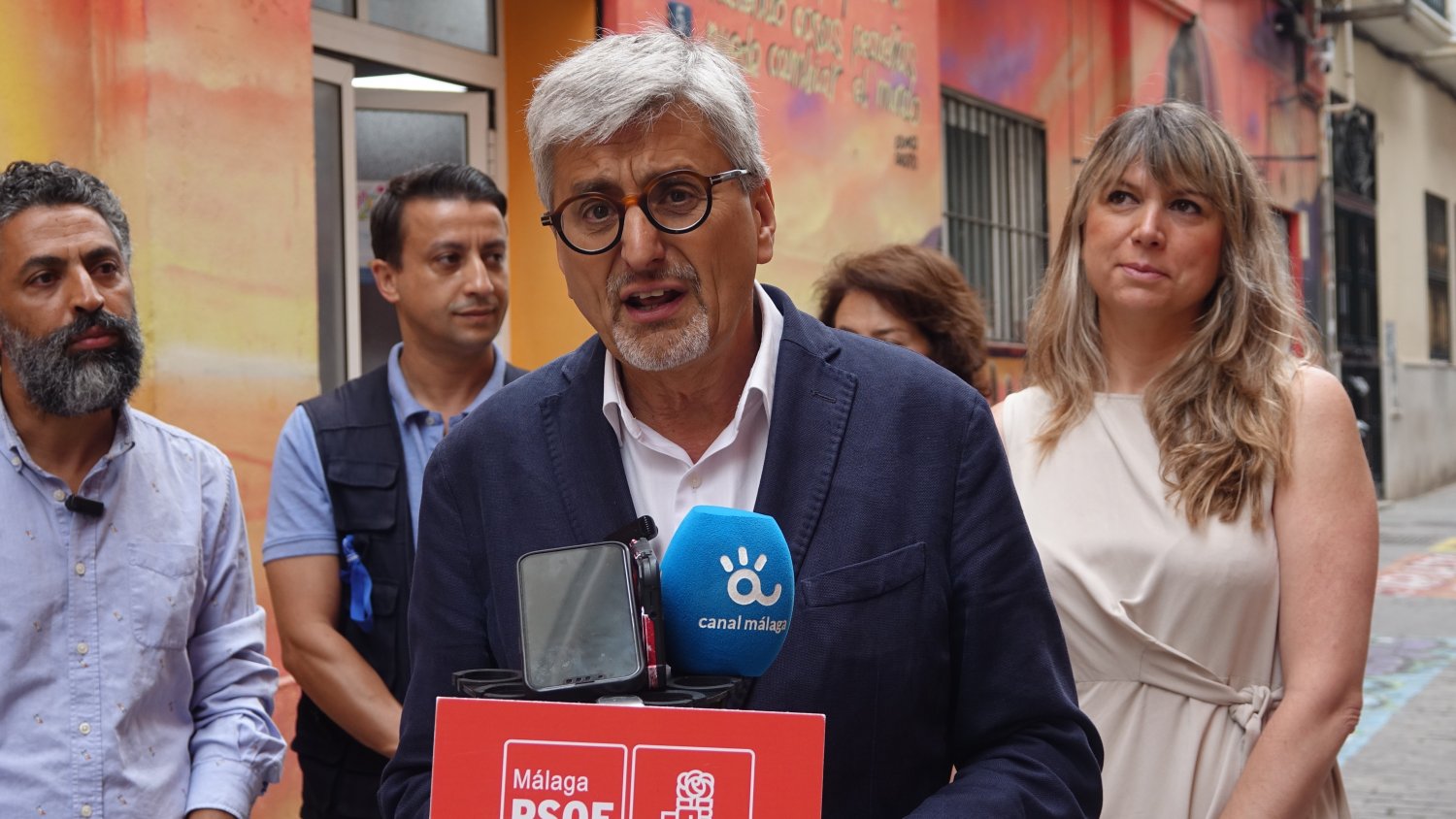 El PSOE de Málaga afea al PP que se manifieste en Madrid en lugar de centrarse en mejorar la atención sanitaria