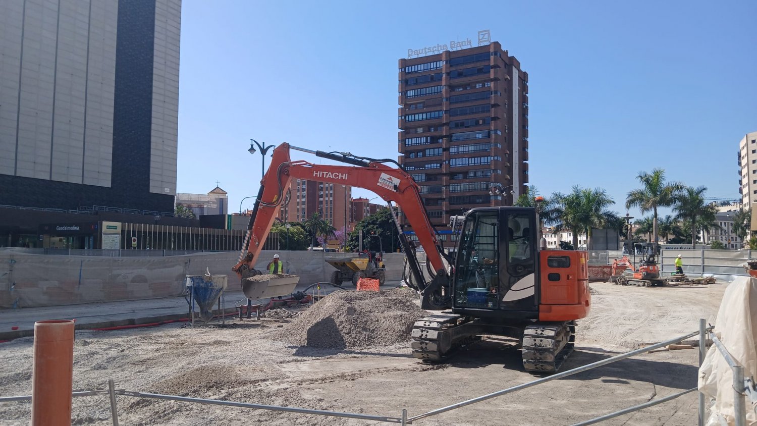 El avance de las obras del Metro de Málaga lleva a la reordenación del tráfico en Armengual de la Mota