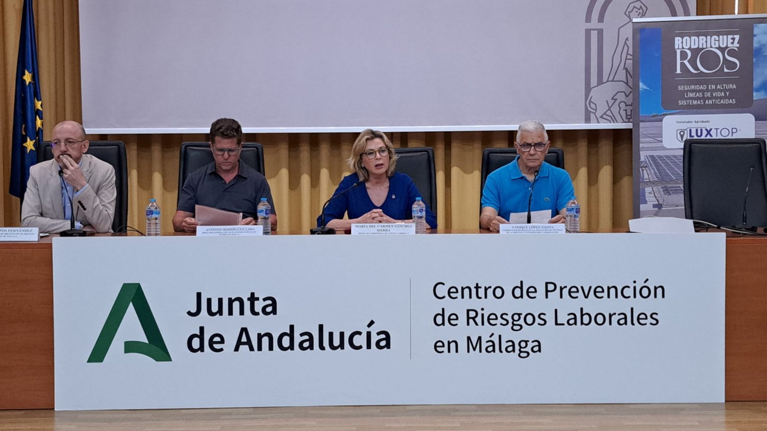  La Junta conciencia en Málaga sobre la importancia del uso de medidas de seguridad colectivas en los trabajos en altura