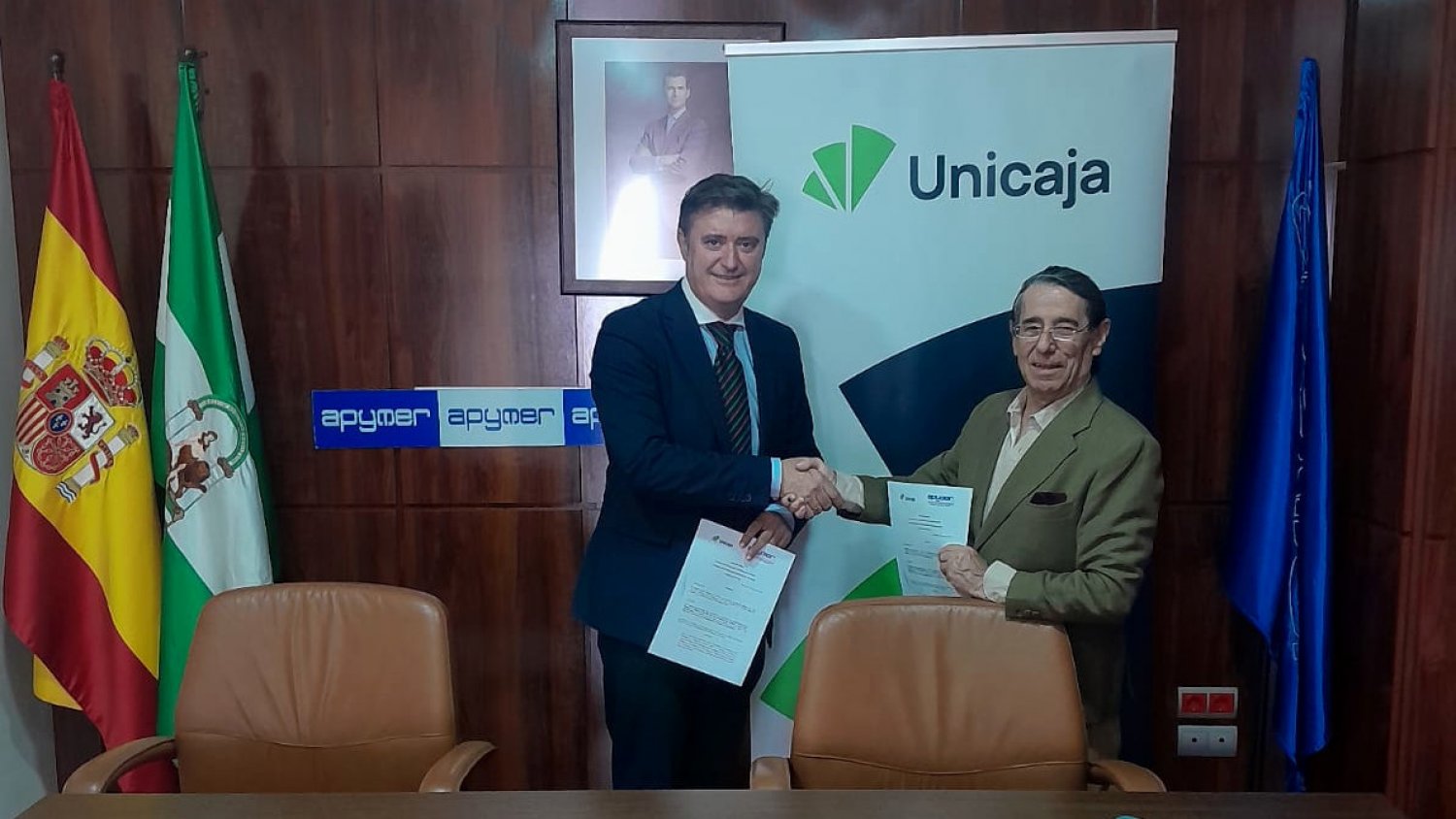Unicaja renueva su colaboración con Apymer y facilita a los empresarios de Ronda y Campillos el impulso de sus negocios