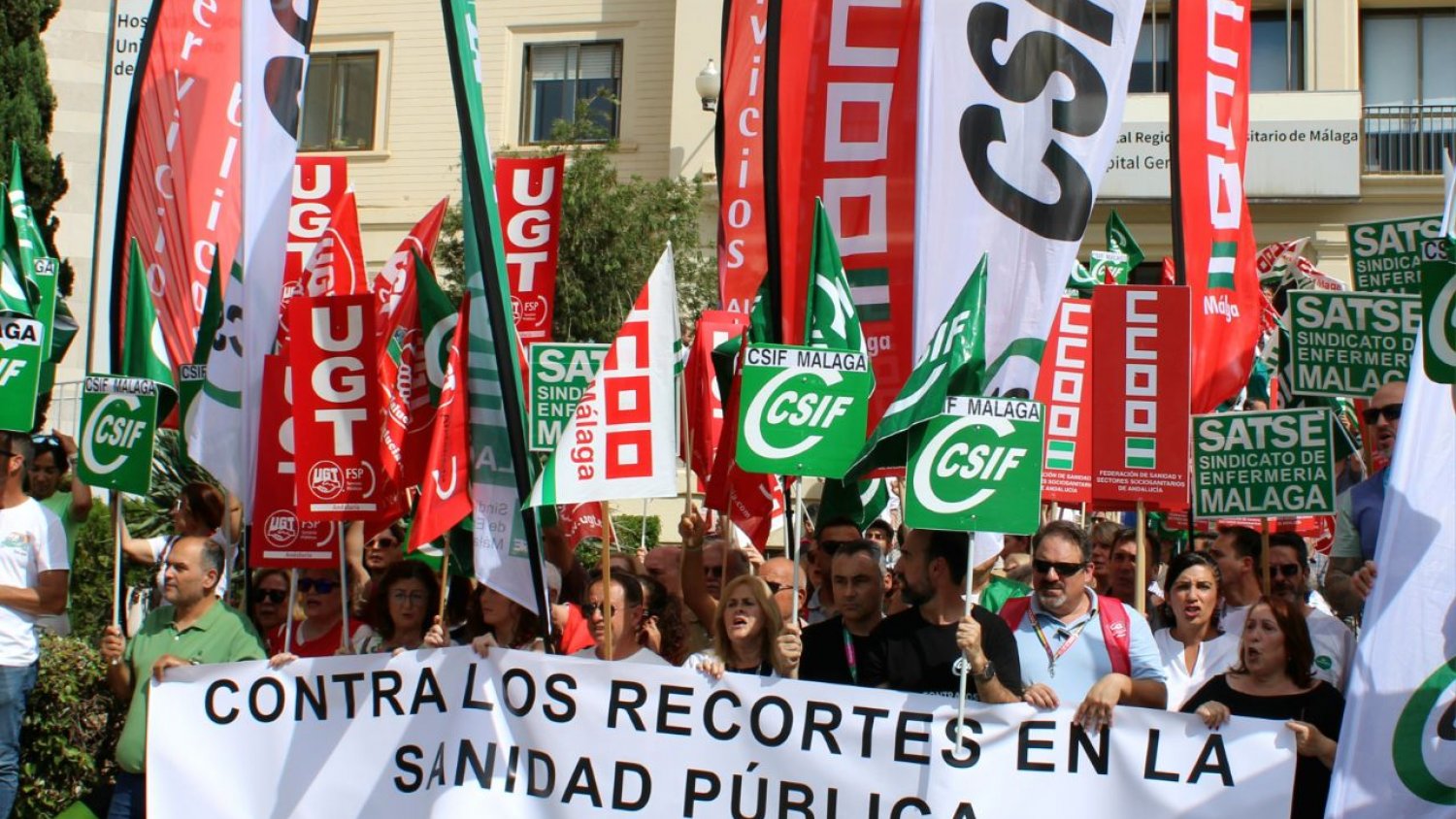 Morillas (IU) llama a la movilización ciudadana frente al 'cerrojazo' y los recortes del PP a la sanidad pública