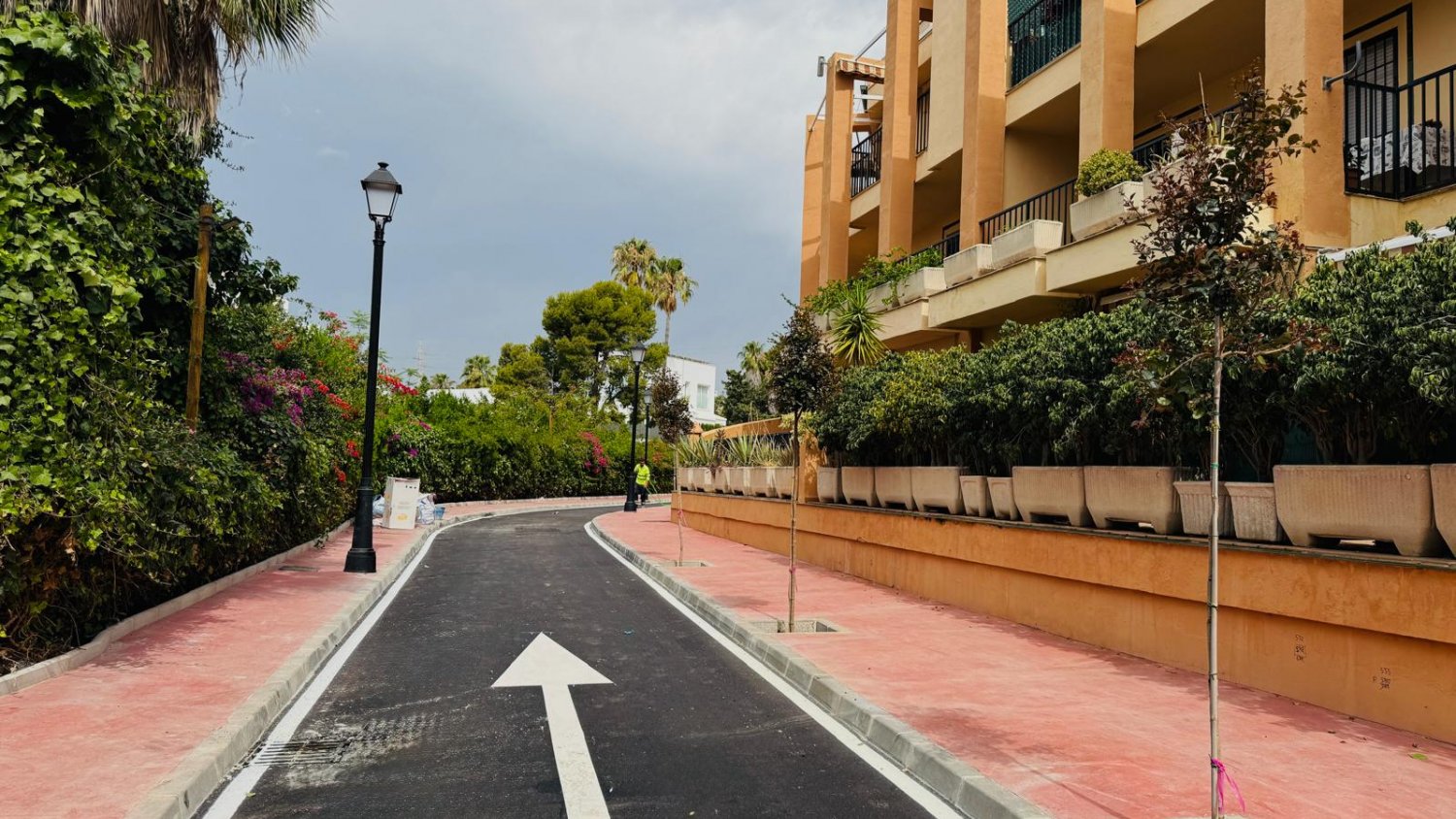 El Ayuntamiento de Fuengirola concluye las obras de remodelación de la calle Tomillo de Torreblanca