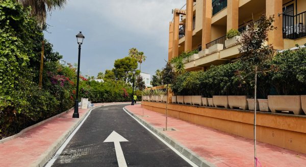El Ayuntamiento de Fuengirola concluye las obras de remodelación de la calle Tomillo de Torreblanca