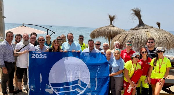 Mijas iza sus cinco banderas azules