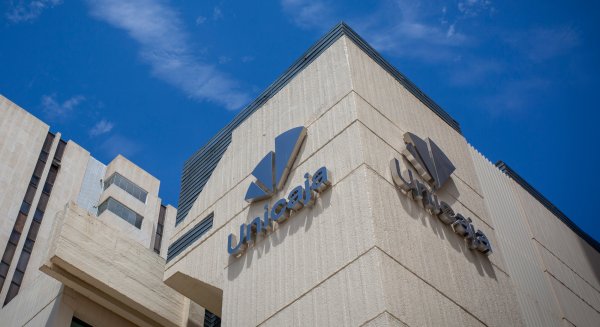 Unicaja y Zenon firman una alianza estratégica para ofrecer soluciones de financiación a empresas a través de deuda privada
