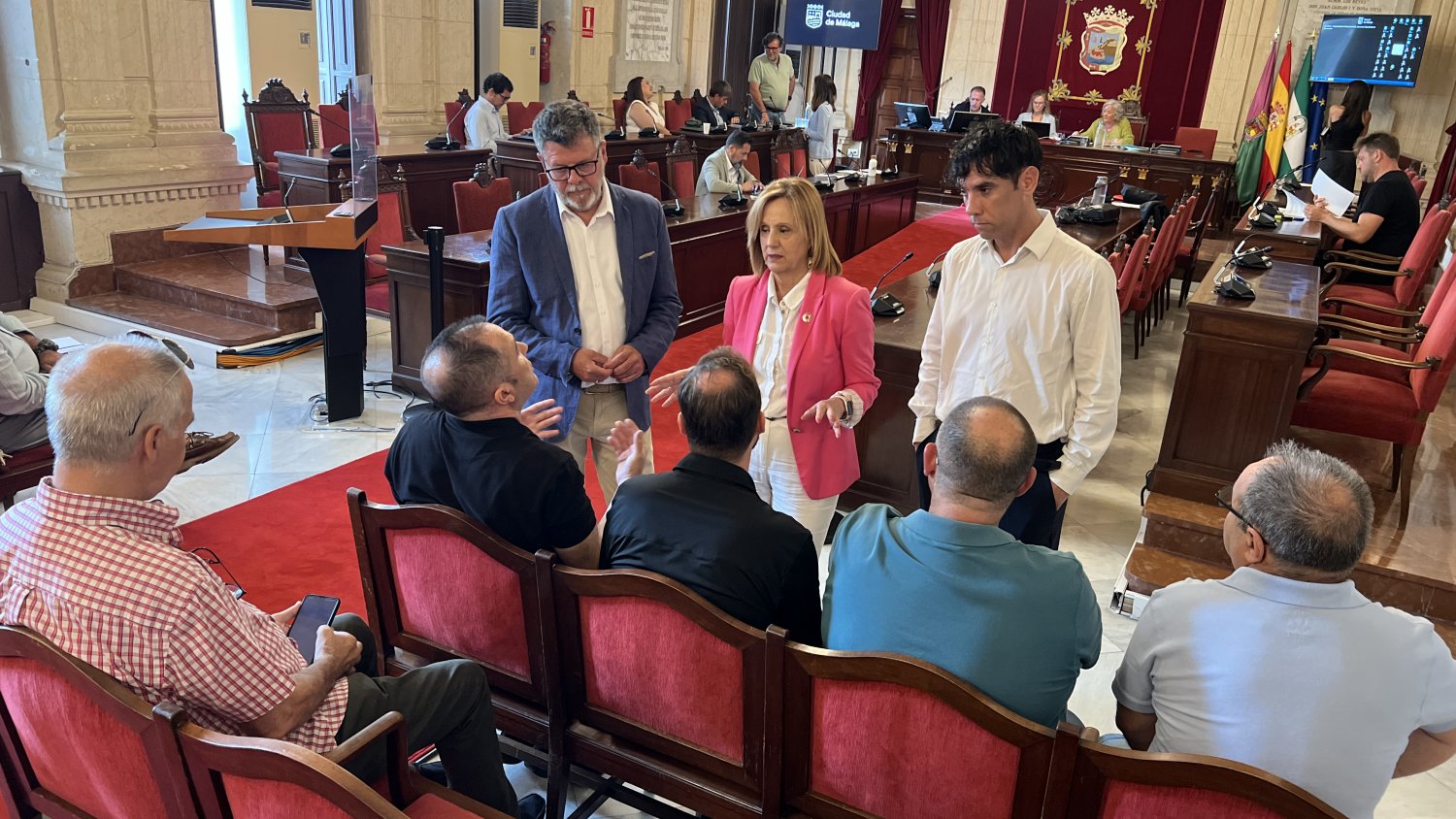 El PSOE critica que el PP da la espalda a los malagueños y a los trabajadores de la cafetería de Parcemasa 'dejando morir un servicio esencial'