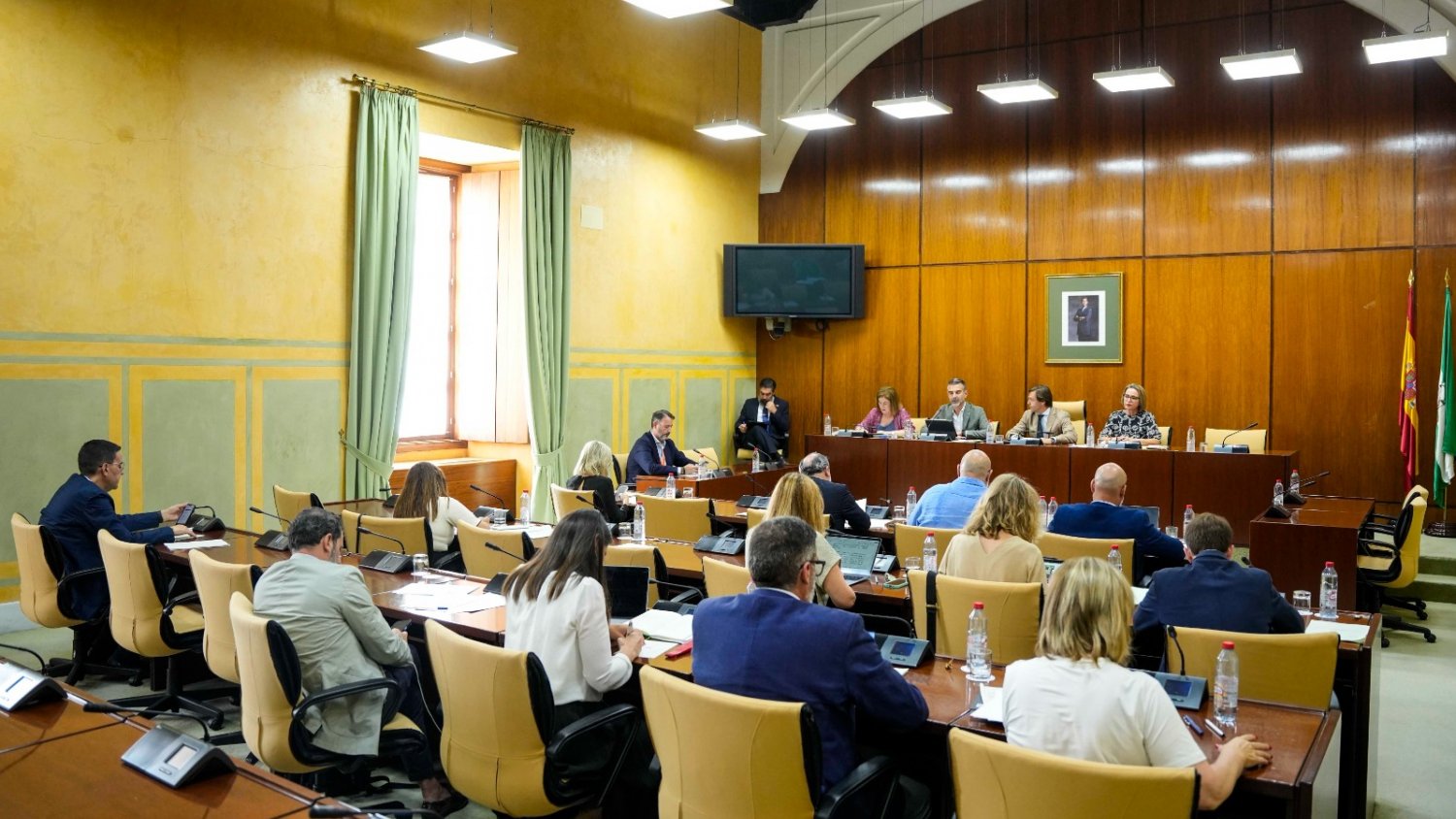 La Junta sigue trabajando para ayudar al sector agrícola y que pueda afrontar la epidemia del mildiu