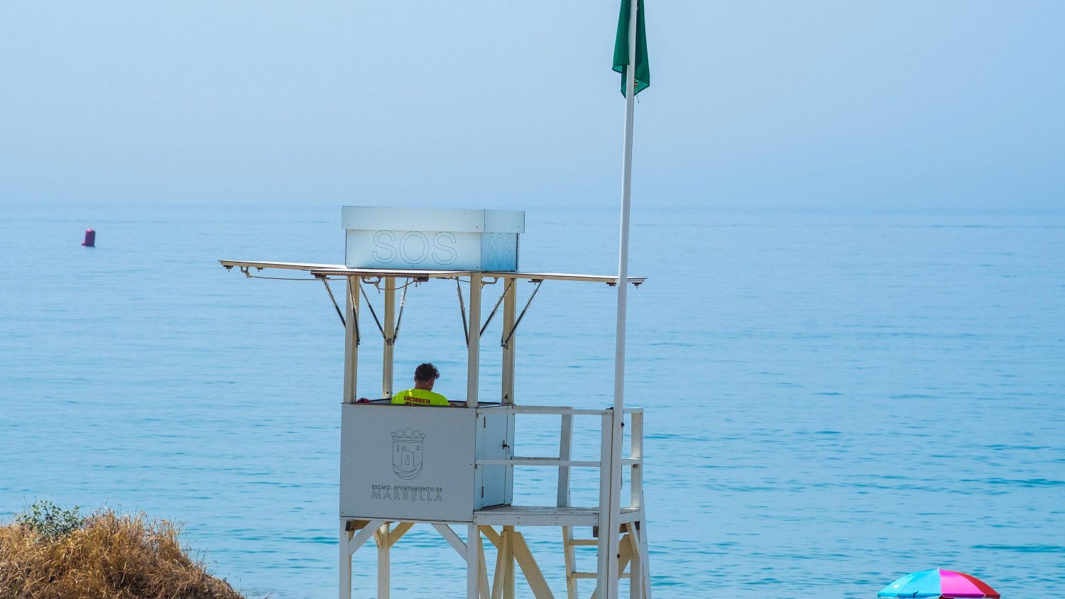 Marbella refuerza el dispositivo de socorrismo en playas durante la temporada estival con más de 50 efectivos