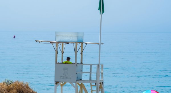 Marbella refuerza el dispositivo de socorrismo en playas durante la temporada estival con más de 50 efectivos