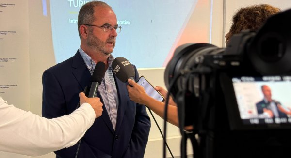 Mijas apuesta por el futuro del turismo con una formación pionera en Inteligencia Artificial 