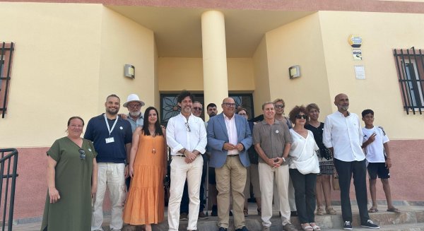 La Diputación impulsa un proyecto para mejorar el transporte de personas con discapacidad intelectual en la comarca de la Axarquía