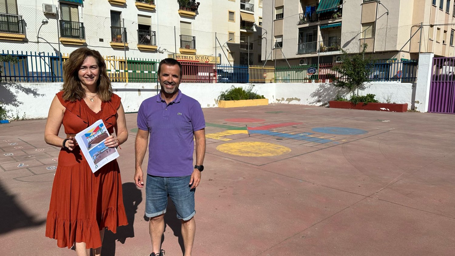 Ronda instalará toldos que den sombra en el patio del colegio 'Juan Martín Pinzón' y ya estudia la misma medida en el 'Miguel de Cervantes'  