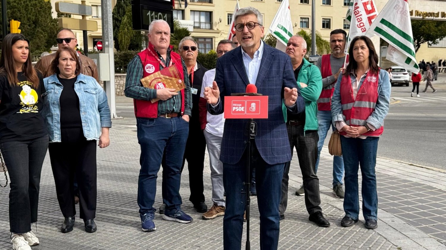 El PSOE, tras las dimisiones de profesionales de la sanidad malagueña: 'Quien tiene que dimitir es el delegado de Salud'