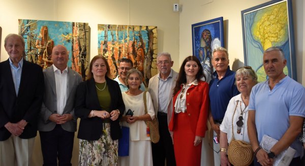 La Asociación de Amigos de Moldavia de Málaga inaugura una exposición de pintura de artistas moldavas