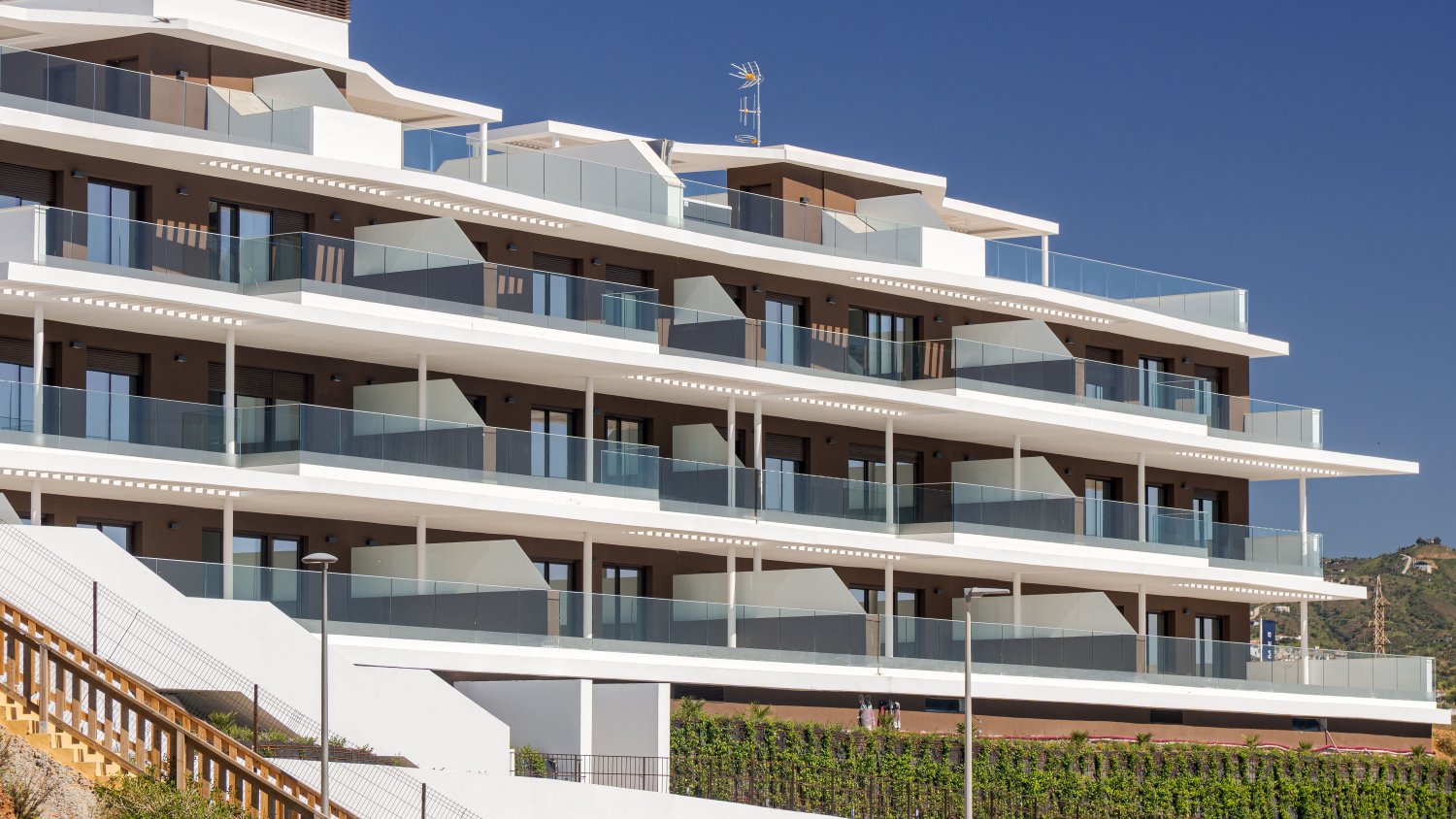 AEDAS Homes aumenta su huella en la Costa del Sol con la entrega de dos nuevas promociones