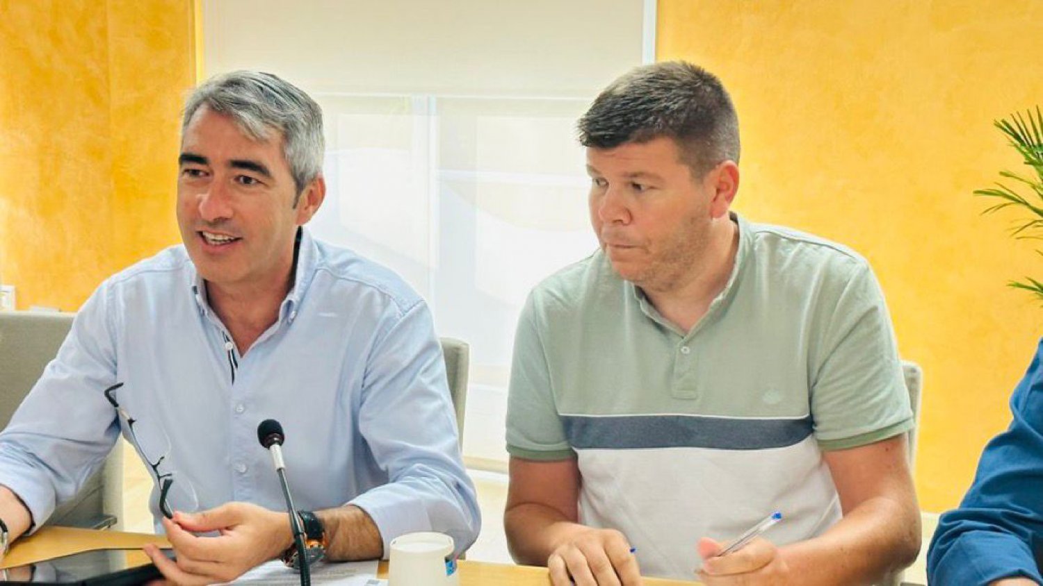 Víctor Navas denuncia la grave situación financiera de ACOSOL con un déficit de seis millones bajo la gestión del PP