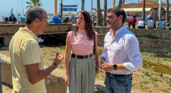 Vox reclama más presencia policial en los paseos marítimos de la Costa del Sol para acabar con el 'top manta'