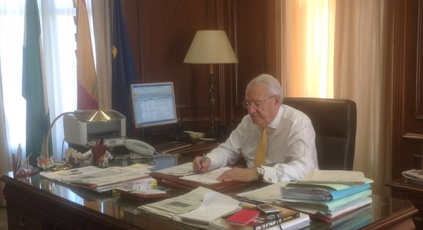 Málaga despide hoy a Jorge Hernández Mollar, ex subdelegado del Gobierno en Málaga y referente del PP en Melilla