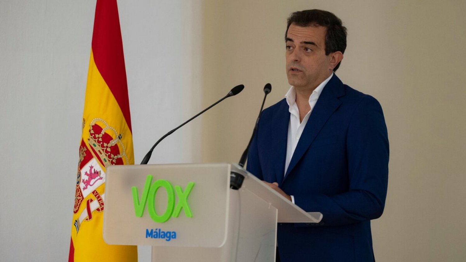 Vox sobre caos en el AVE Madrid-Málaga: 'El PSOE ya no solo roba a los españoles, también los deja tirados'