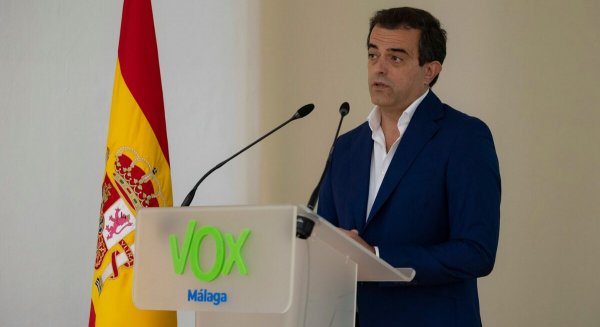 Vox sobre caos en el AVE Madrid-Málaga: 'El PSOE ya no solo roba a los españoles, también los deja tirados'