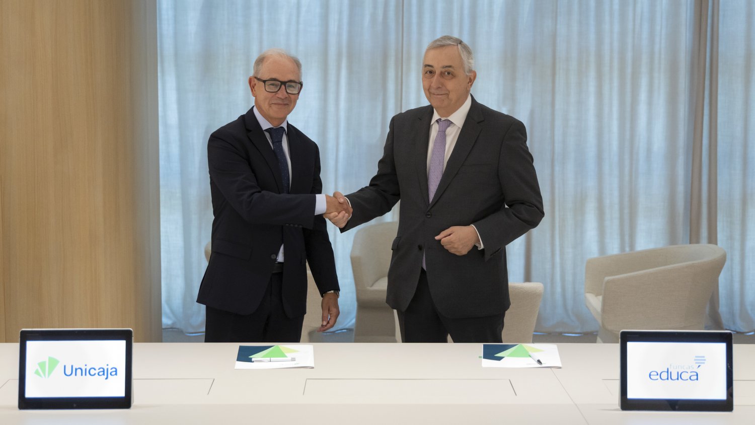 Unicaja se suma por séptimo año al ‘Programa Funcas Educa’ e impulsará una decena de actividades, con más de 32.000 beneficiarios
