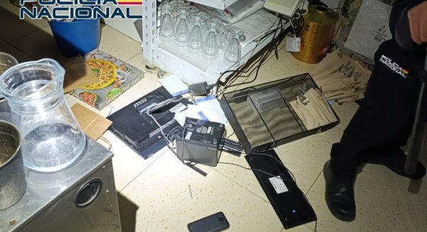 Detenido en Ronda el responsable de un robo con fuerza en un bar tras seguir la pista de su teléfono móvil