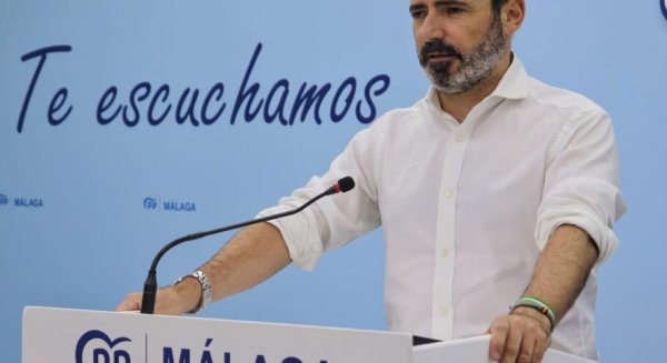 El PP acusa al PSOE de Málaga de “venderse al sanchismo” y exige investigar las primarias andaluzas de 2021