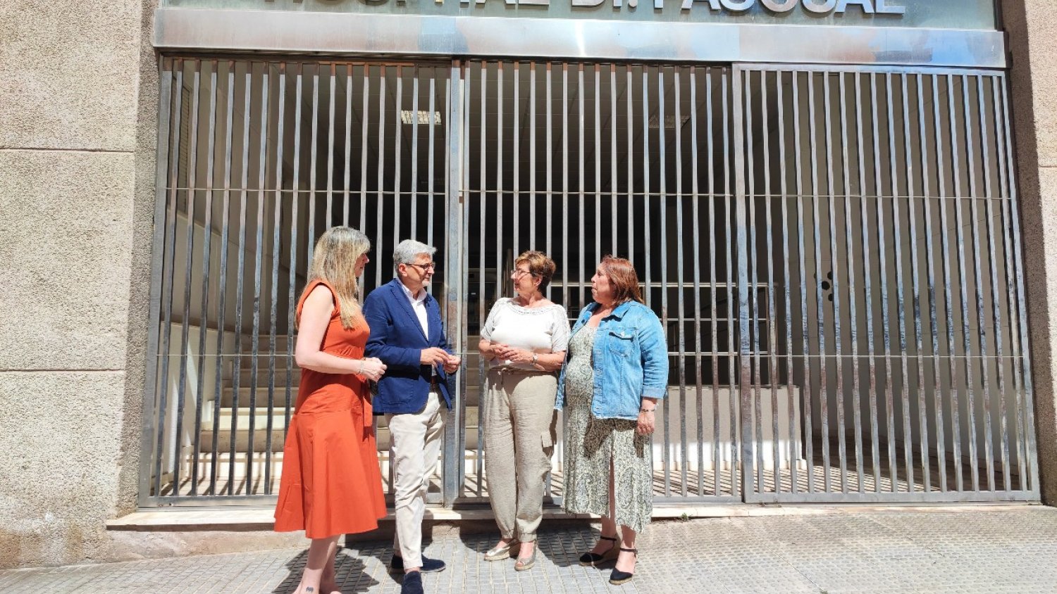 El PSOE denuncia el cierre de camas en el Materno Infantil de Málaga mientras 10.400 niños esperan cirugía