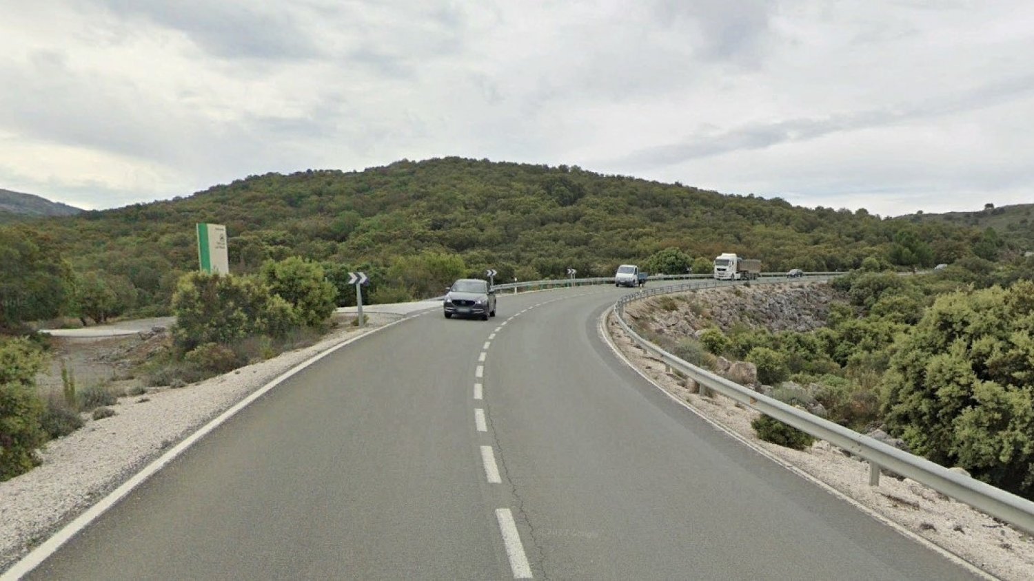 La Junta adjudica las obras de acceso al camping y al futuro centro de Sierra de las Nieves