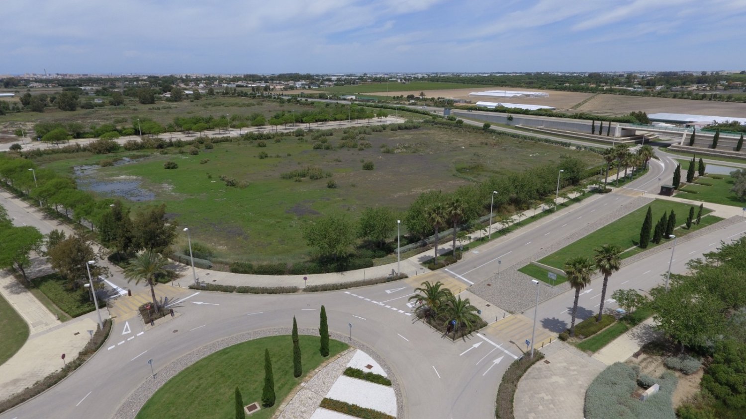 La Junta lanza una oferta de 287 inmuebles para uso residencial, industrial y terciario en Andalucía