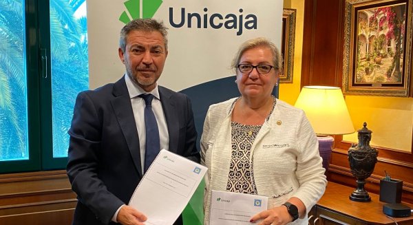 Unicaja renueva su alianza con las 23 cofradías de Gloria de Málaga y renueva su apoyo a la tradición cofrade