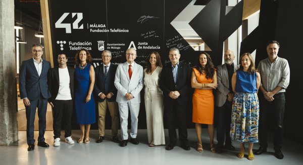  La Junta renueva su compromiso con 42 Málaga para formar a profesionales digitales