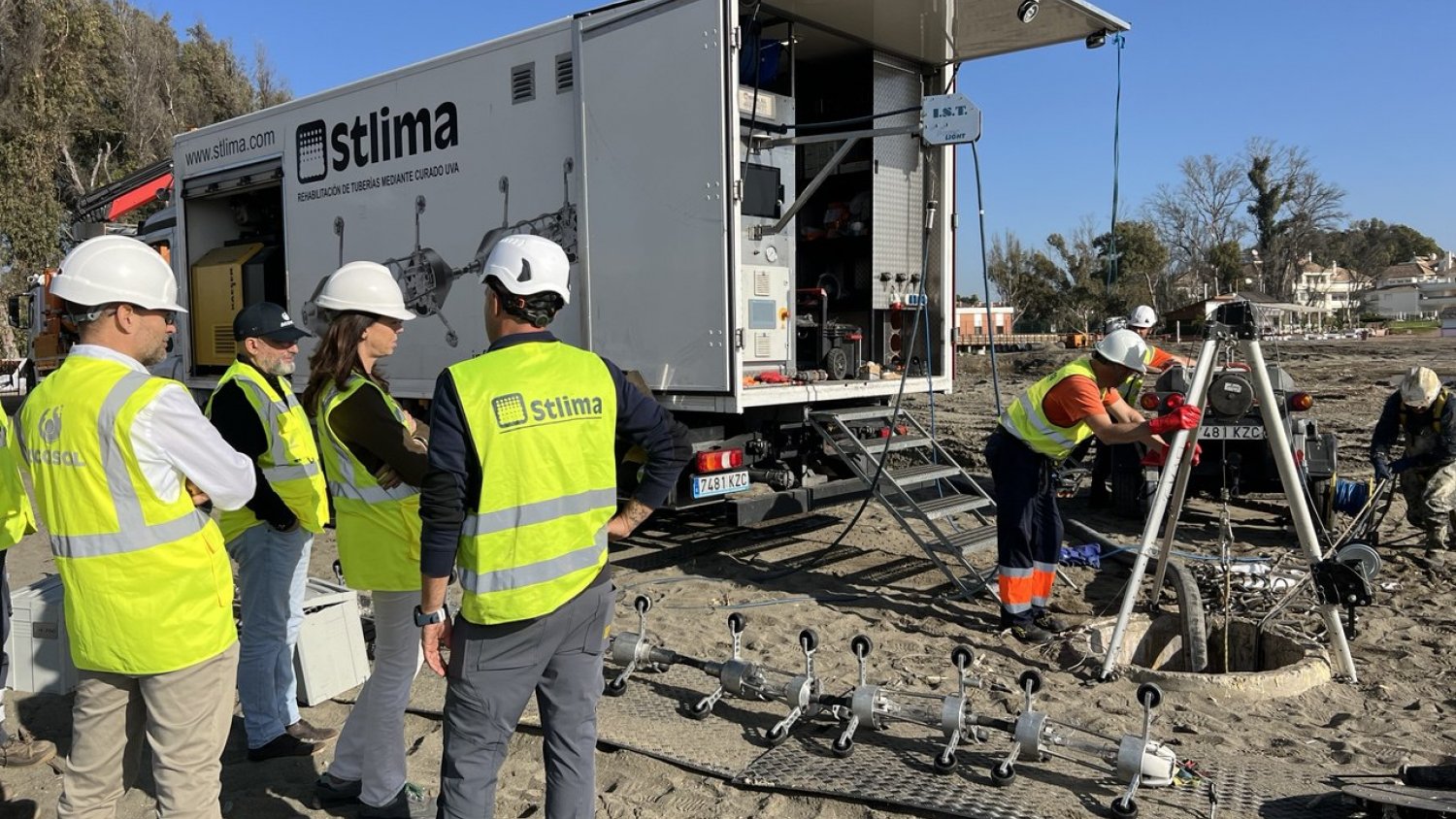 Acosol logra reducir la conductividad en más de un 80% gracias a la reparación de 1,9 km de la red de saneamiento  de Estepona