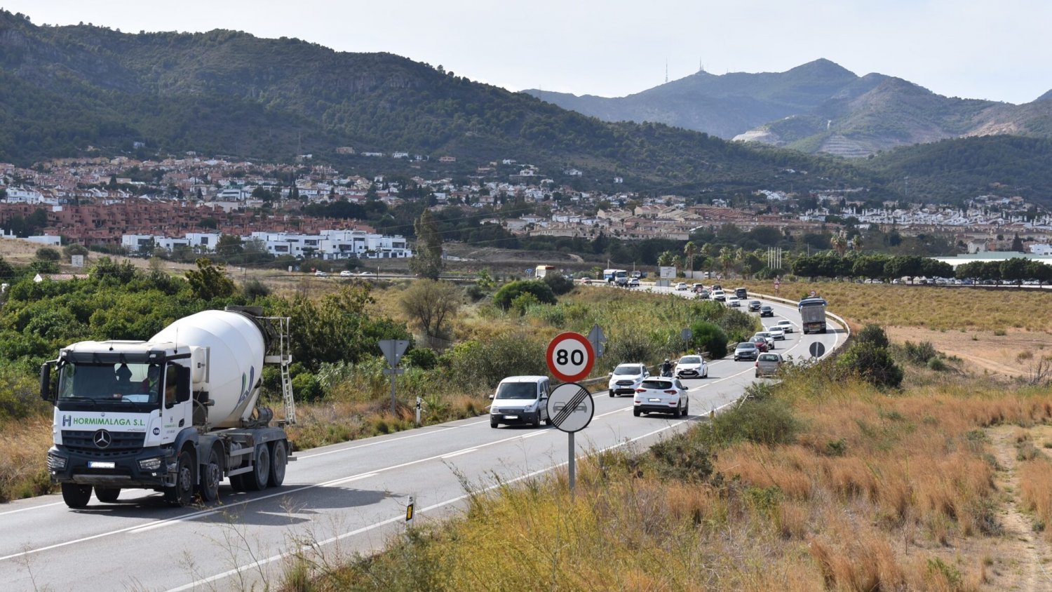 La Junta licita el desdoble de la carretera de acceso a Alhaurín de la Torre con nuevos carriles BUS-VAO