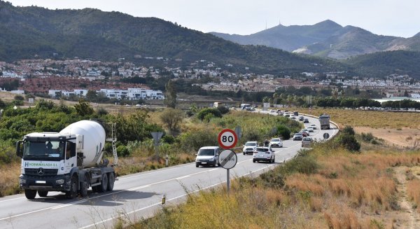 La Junta licita el desdoble de la carretera de acceso a Alhaurín de la Torre con nuevos carriles BUS-VAO