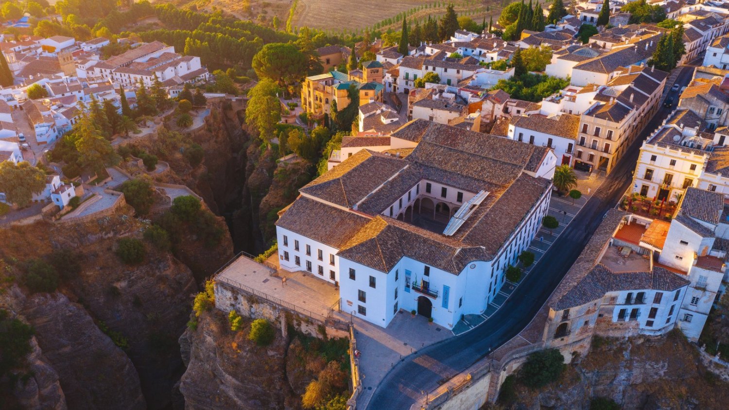 El Ayuntamiento reforzará el posicionamiento de Ronda como destino de turismo MICE