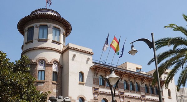 La Junta de Andalucía autoriza 35 plazas de catedrático para la UMA