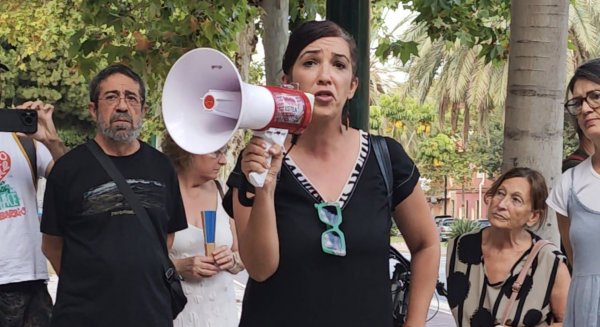 Con Málaga pide parar 'la privatización' de la antigua cárcel provincial y se habilite como 'centro social'
