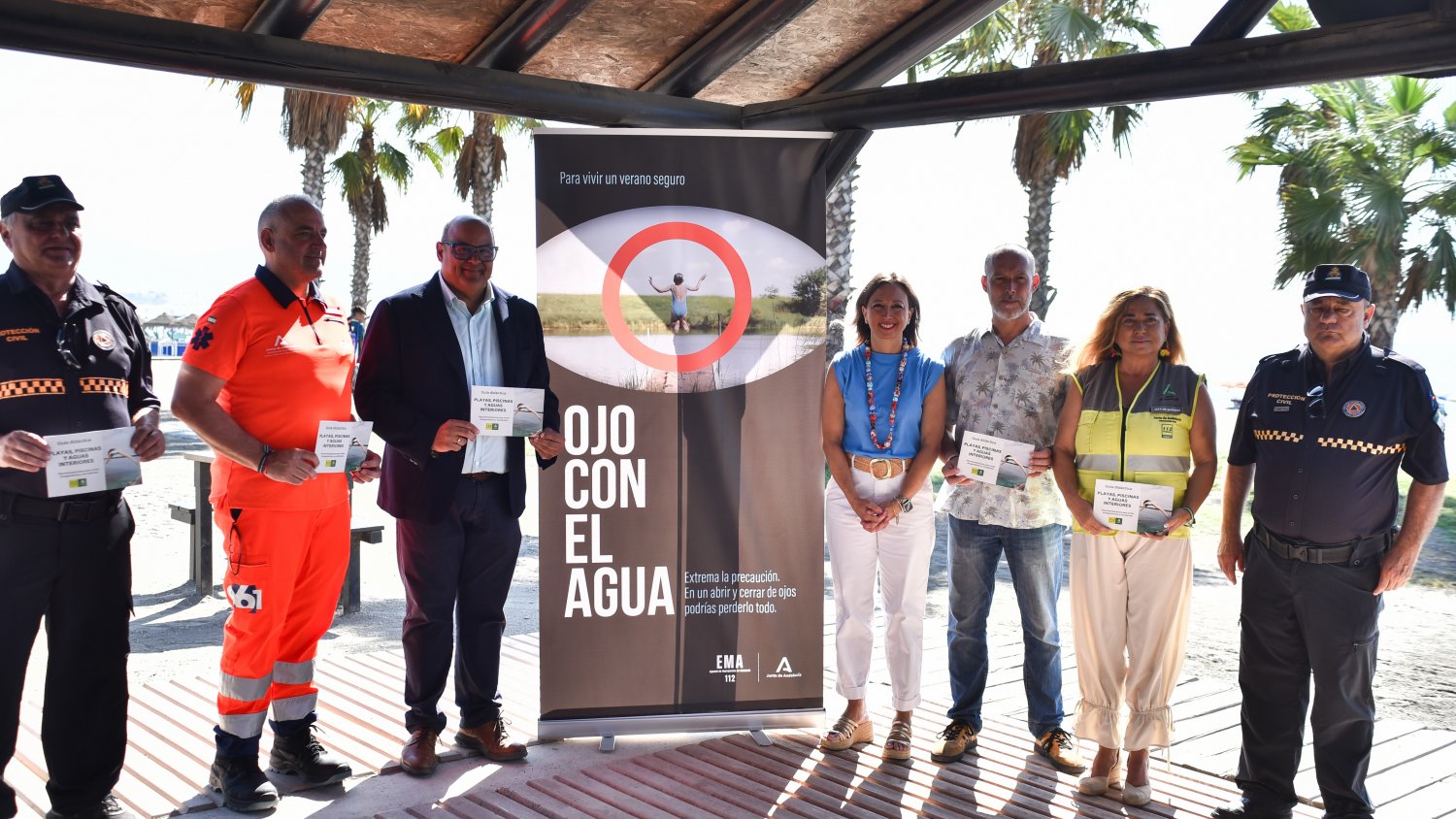 La Junta insta a las familias a no perder de vista a los menores cuando estén en el agua para prevenir ahogamientos