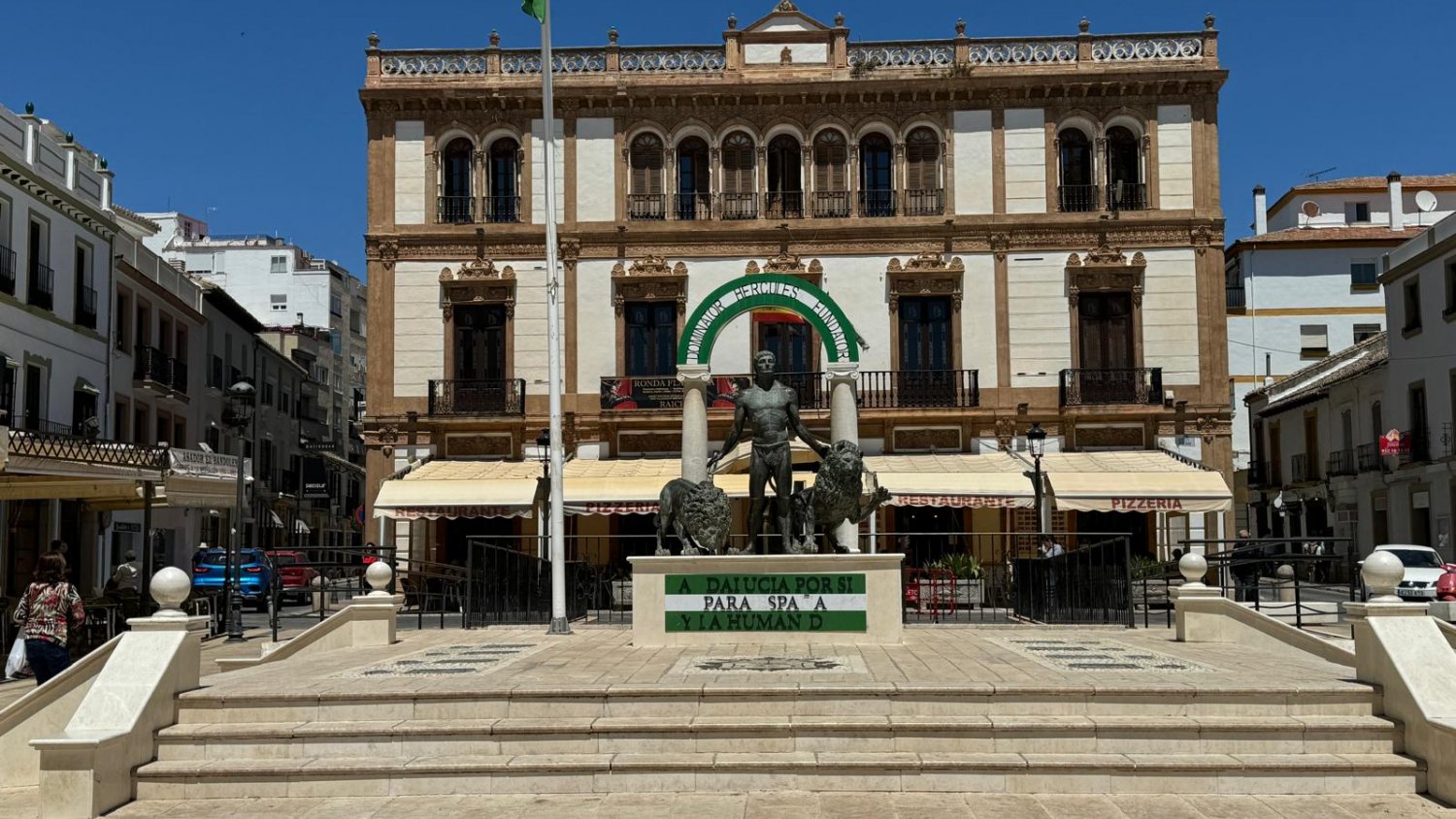 La Junta de Andalucía impulsa un acuerdo para poner en valor el Casino de Ronda