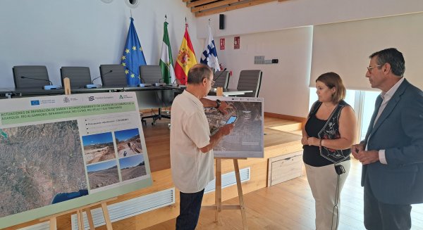 La Junta destina 233.000 euros para reparar el encauzamiento del río Algarrobo y construir una escollera