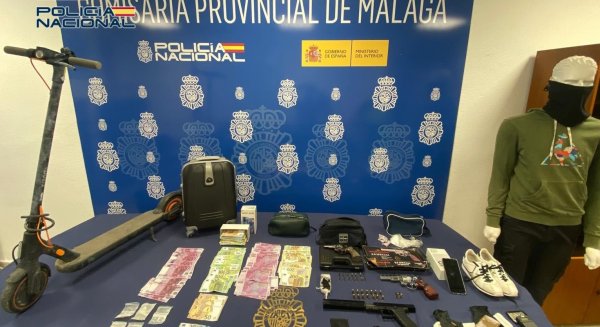Detenido el presunto autor de un atraco en un establecimiento en Carlos Haya