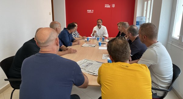 El PSOE muestra su apoyo a los trabajadores de LIMASAM y pide más medios para limpiar Málaga